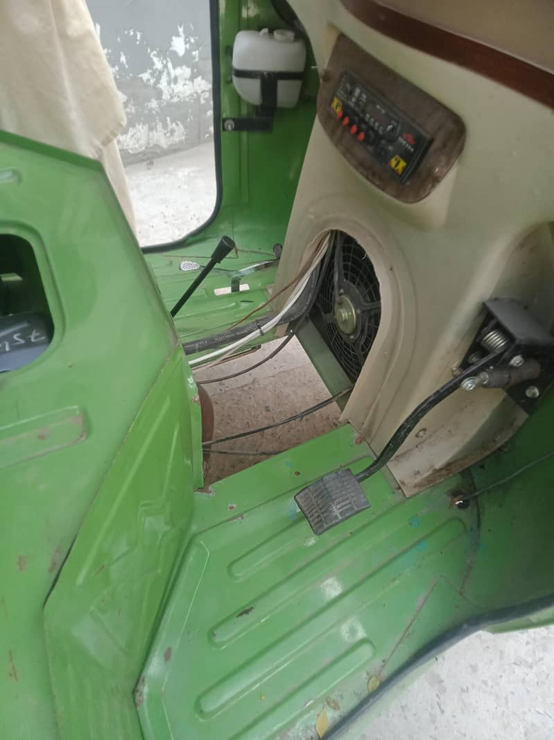 new model auto rickshaw 15