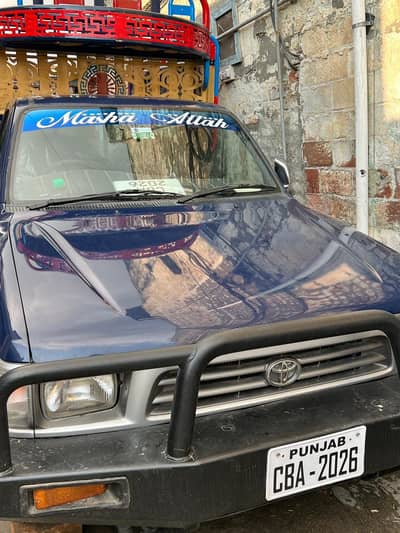 Toyota Hilux 2004