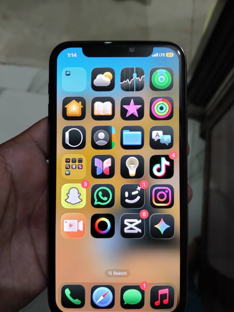 Apple iPhone 11 Pro 3