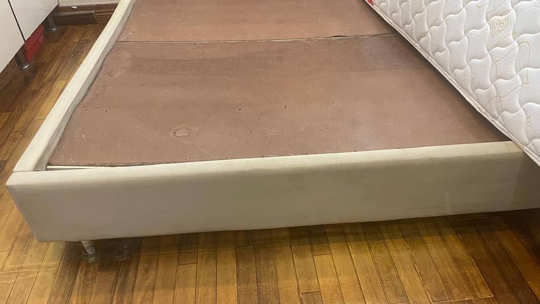 Luxury bed 1
