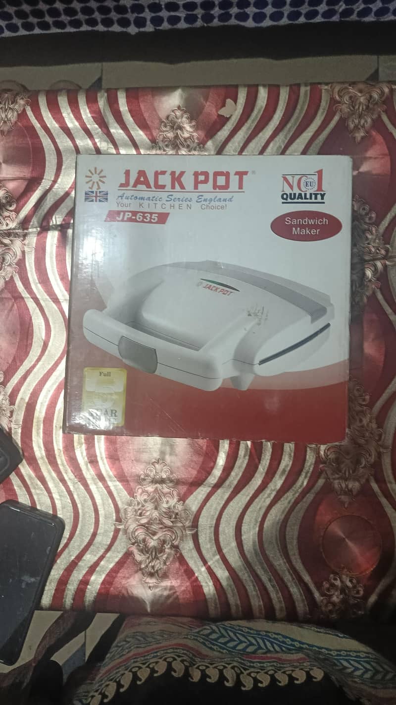 Sandwich maker 0