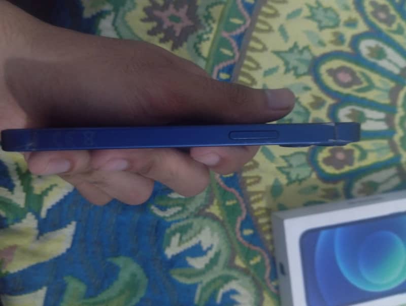 Apple iPhone 12 mini 5