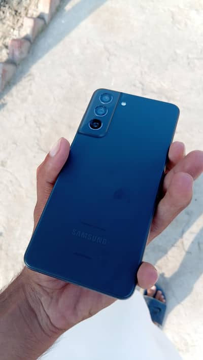 Samsung Mobile S21 FE