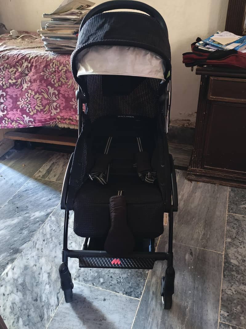 Branded pram Maclarean 6