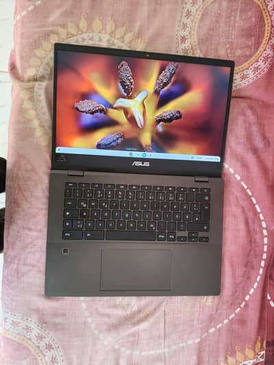 asus Chromebook 128gb nvme ai feature fast charging