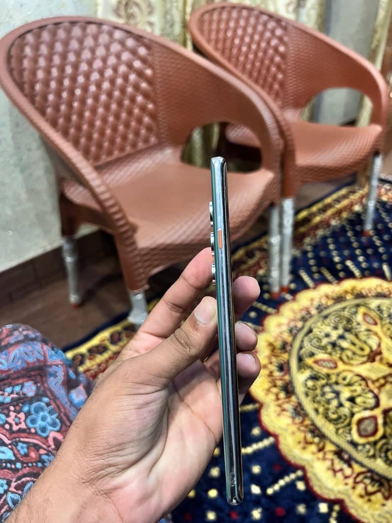 Tecno CAMON 40 Pro 5