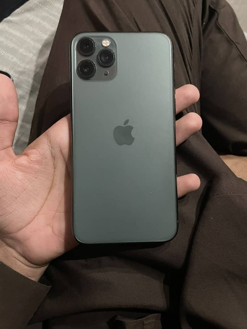 Apple iPhone 11 Pro 2
