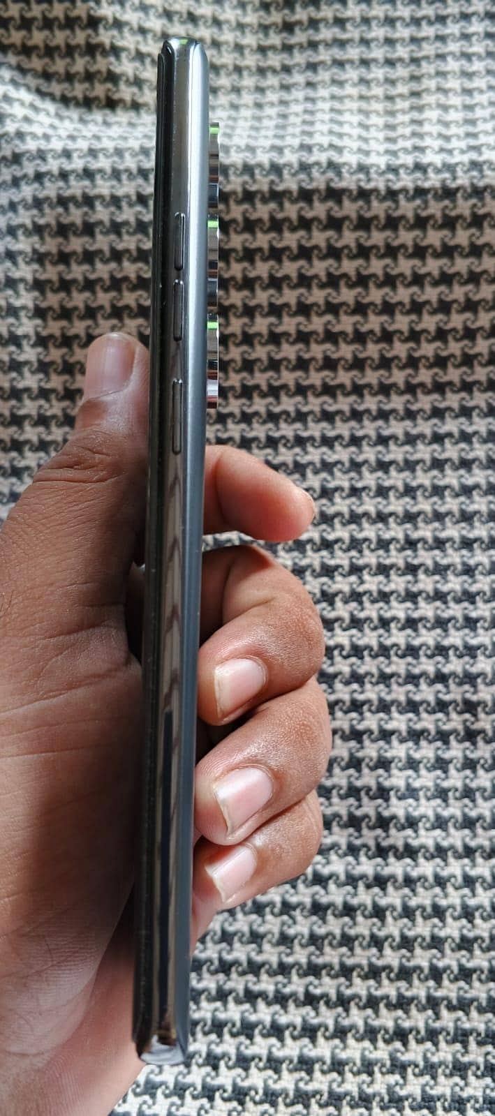 Tecno CAMON 40 Pro 1