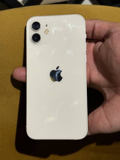 Apple iPhone 12