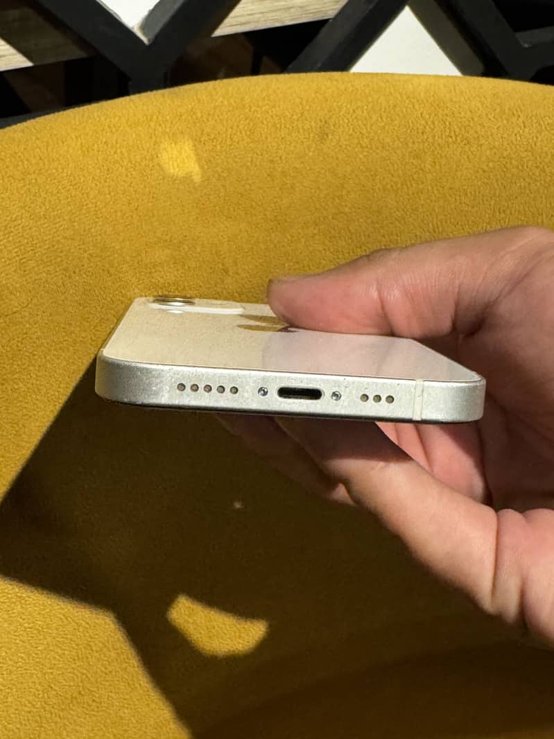 Apple iPhone 12 1