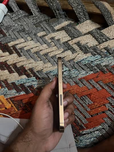 Apple iPhone 13 Pro
