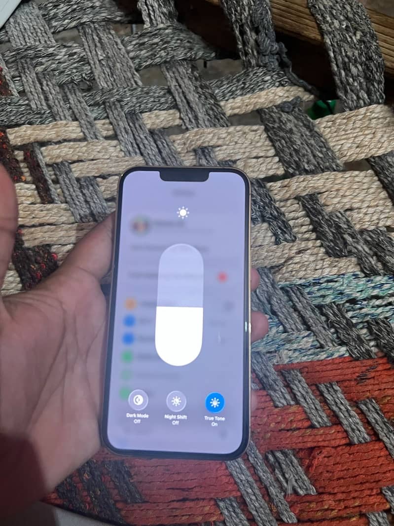 Apple iPhone 13 Pro 3