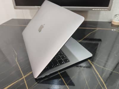 Apple MacBook Air 2020 Core i5 | 8GB RAM | 512GB SSD 13-inch Space Gre