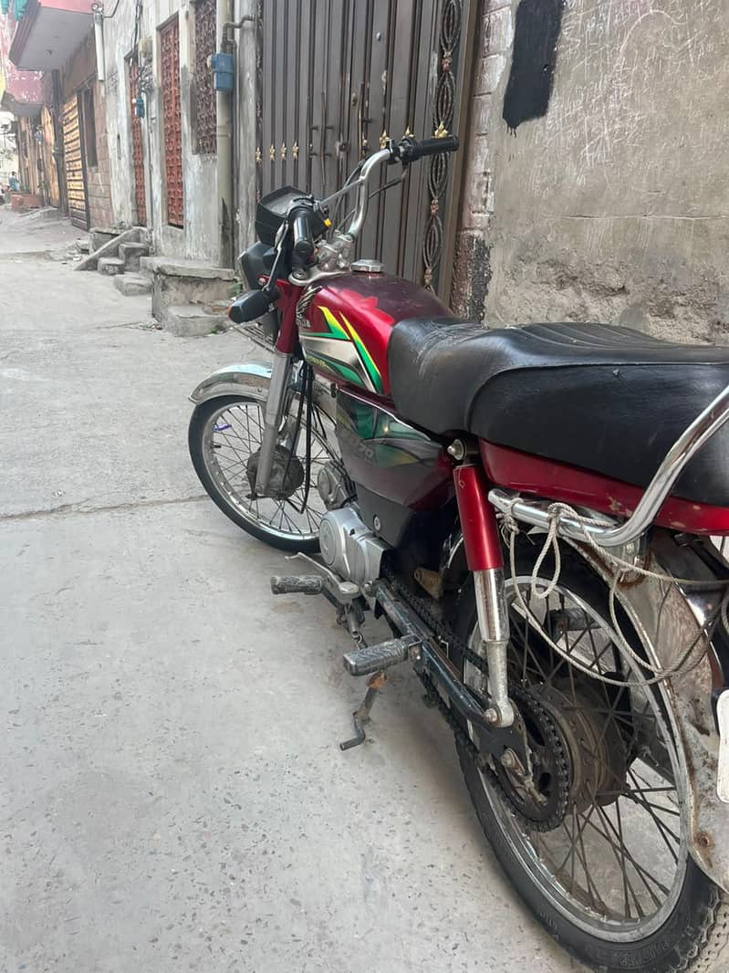 CD 70 2021 model First Hand 4