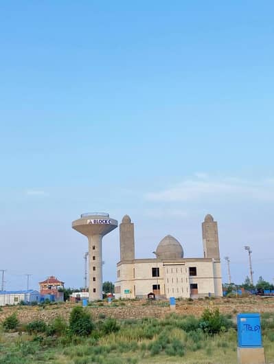 5 marla j block plot for sale Prominently-Located Prime Location Residential Plot Available In LDA City Phase 1