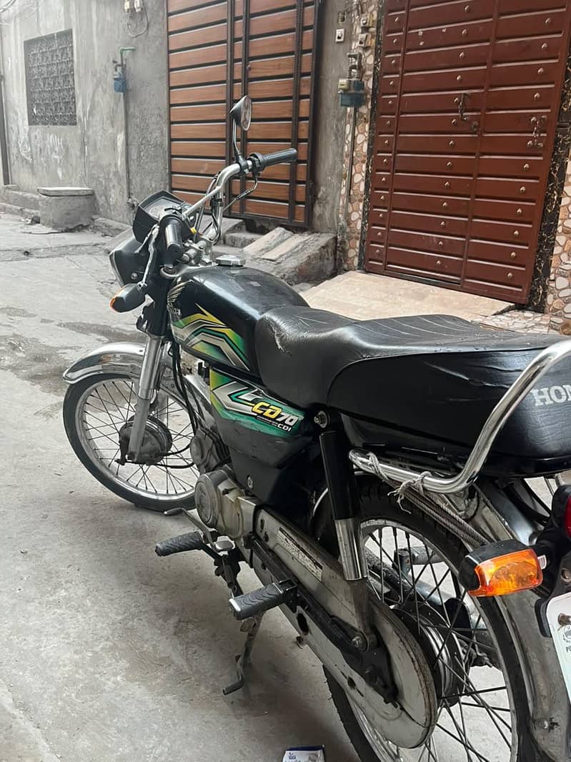 CD 70 2023 model First Hand 3
