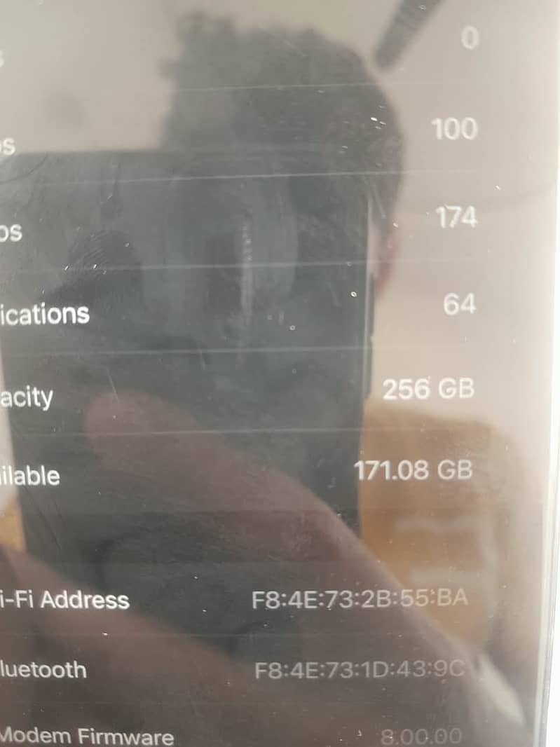 Apple iPhone 11 Pro Max 2