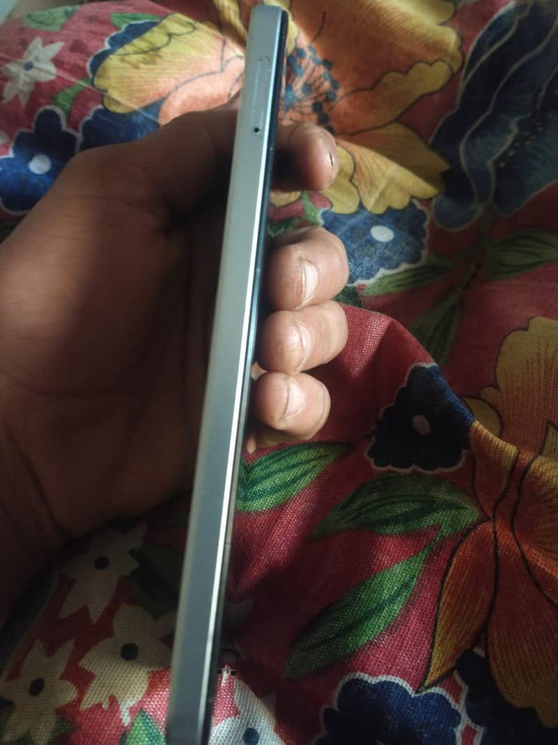 Tecno Spark 20C 2