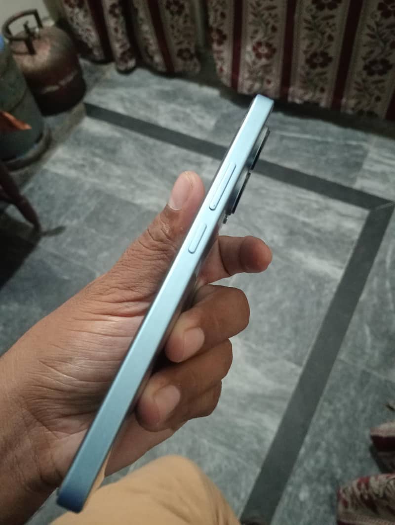 Xiaomi Redmi Note 13 1