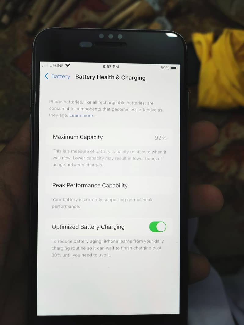 Apple iPhone 8 Plus 6