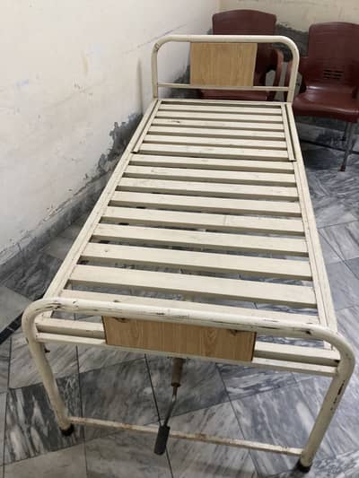 Hospital bed semifowler