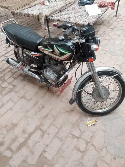Honda 125 urgent sele