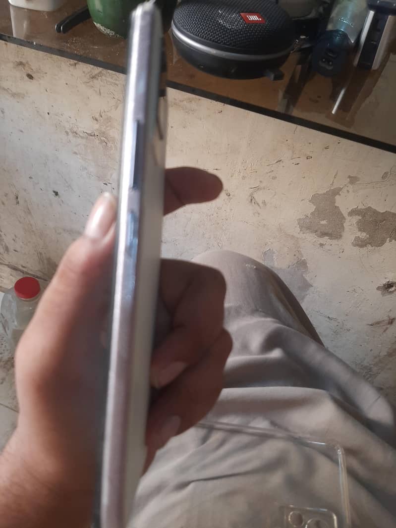 Vivo V21 5