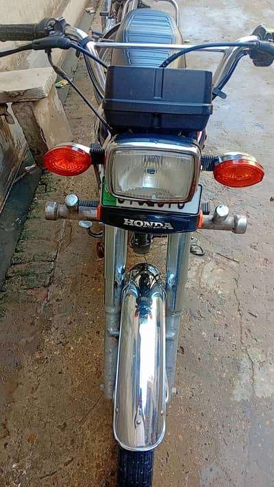 Buhat kam use hui ha