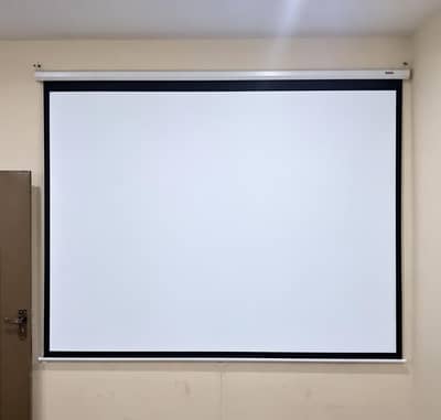 projection screen - 6×8 ft