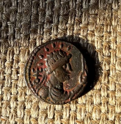 Vima (Megas) of the Kushan Empire (c. 80–110 CE), or a lat