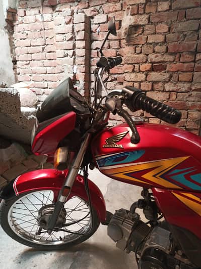 Honda CD 70 Dream 2020 / Red