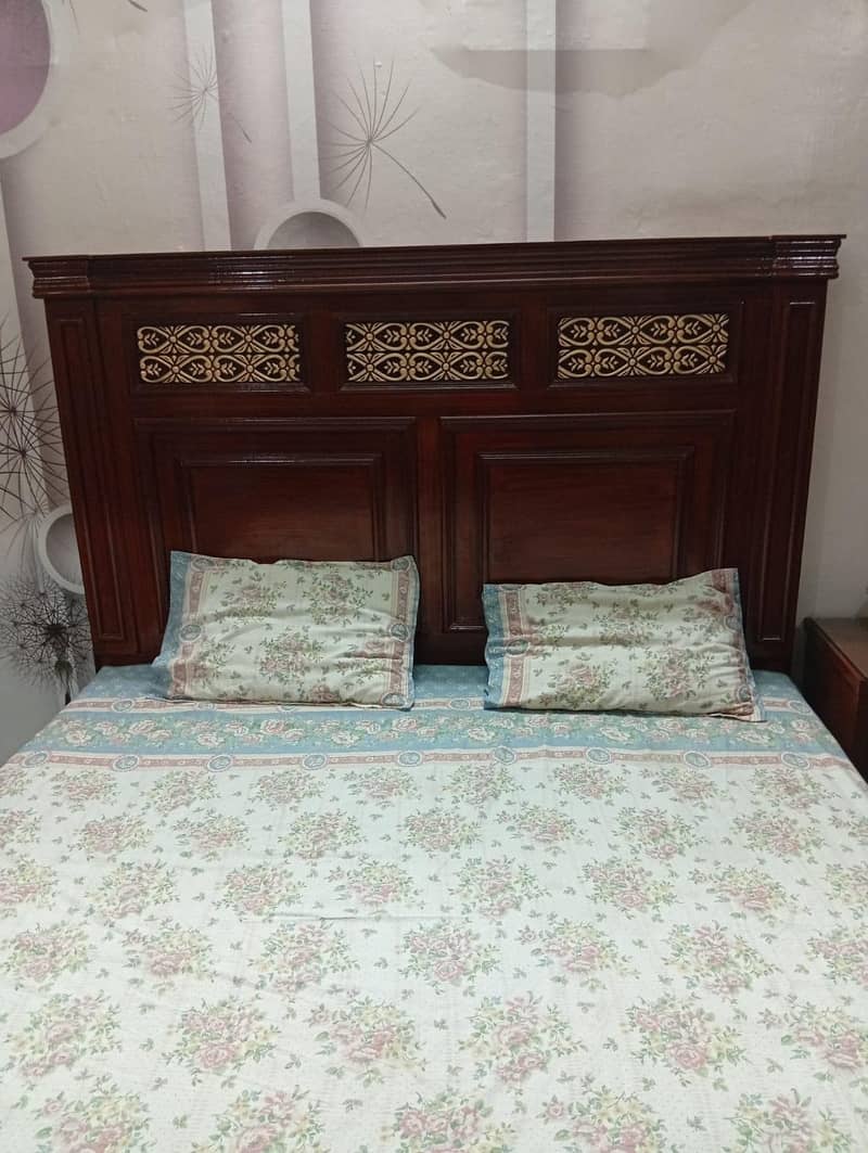 double side bed 4