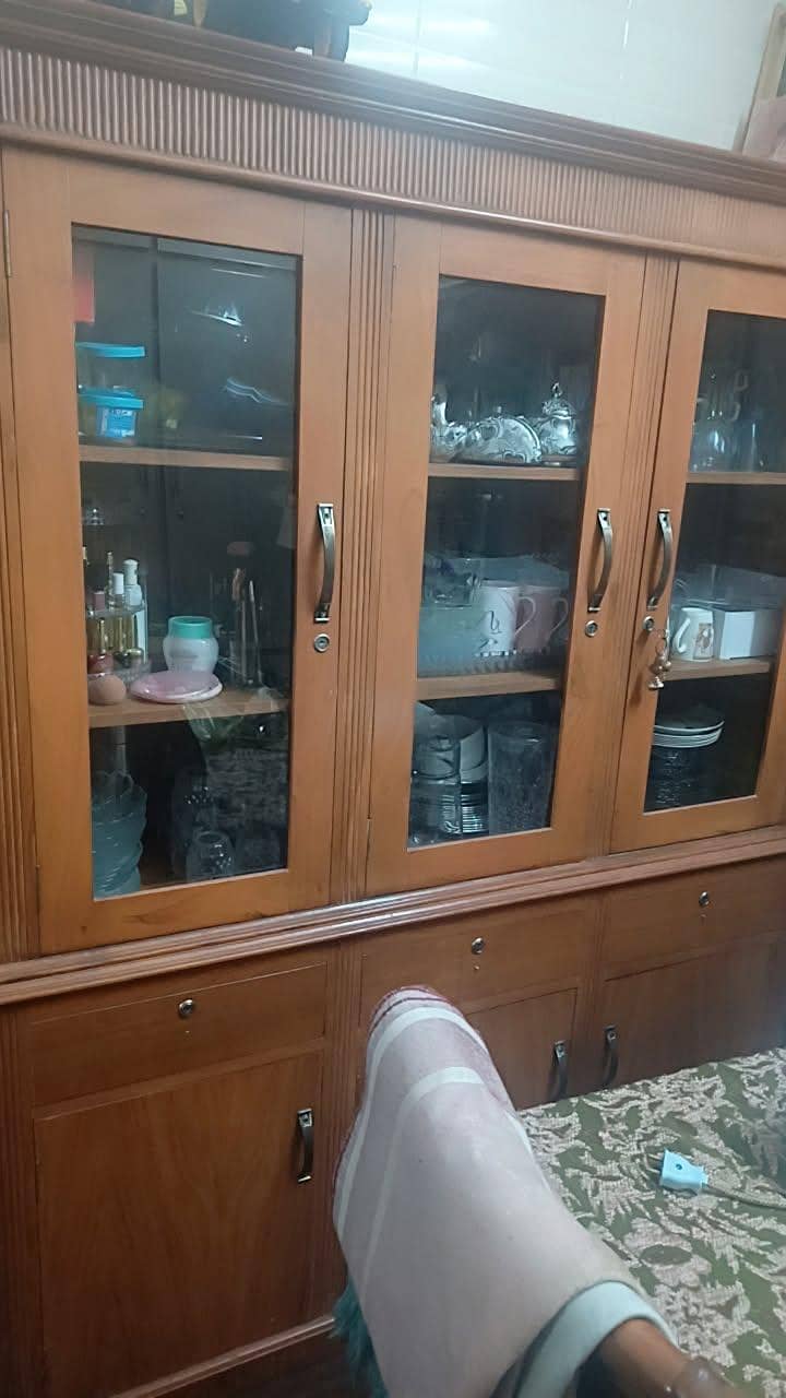 Cupboard 0