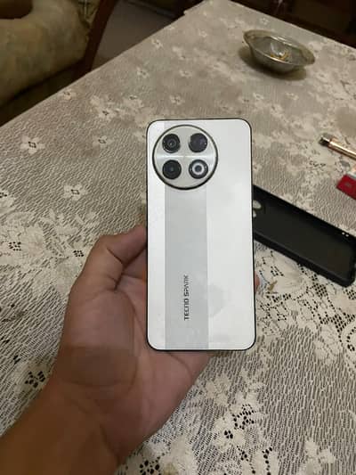 Tecno SPARK 30 Pro