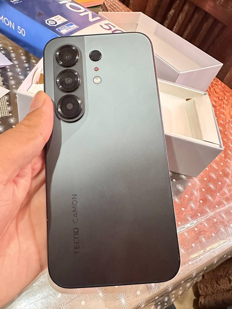 Tecno camon 50 1