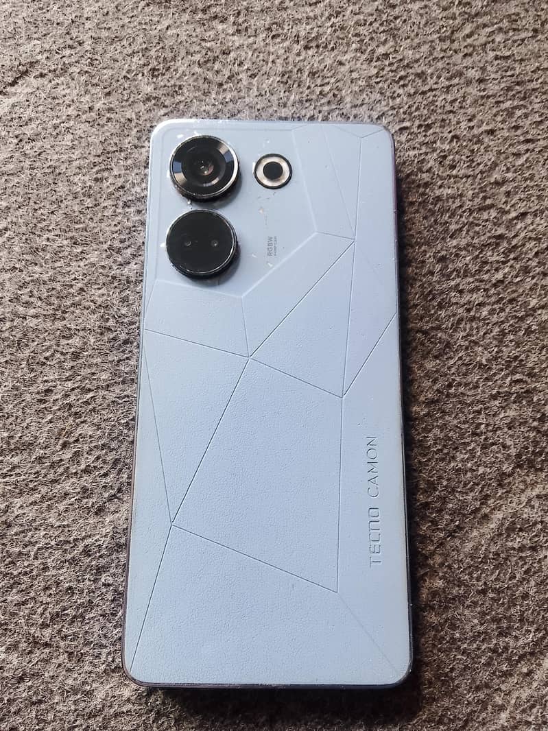 Tecno CAMON 20 3