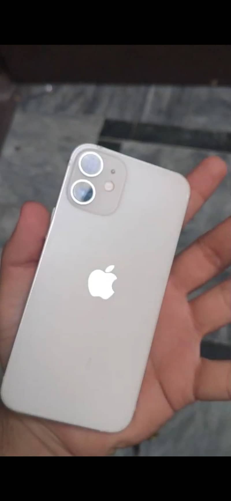 Apple iPhone 12 mini 3