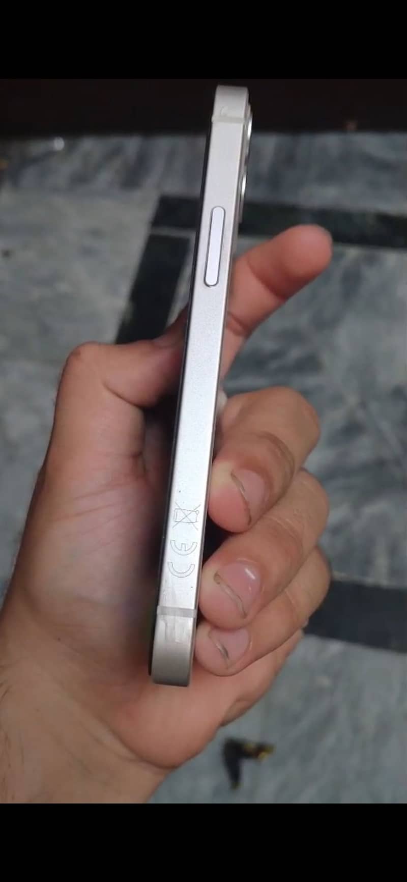 Apple iPhone 12 mini 4