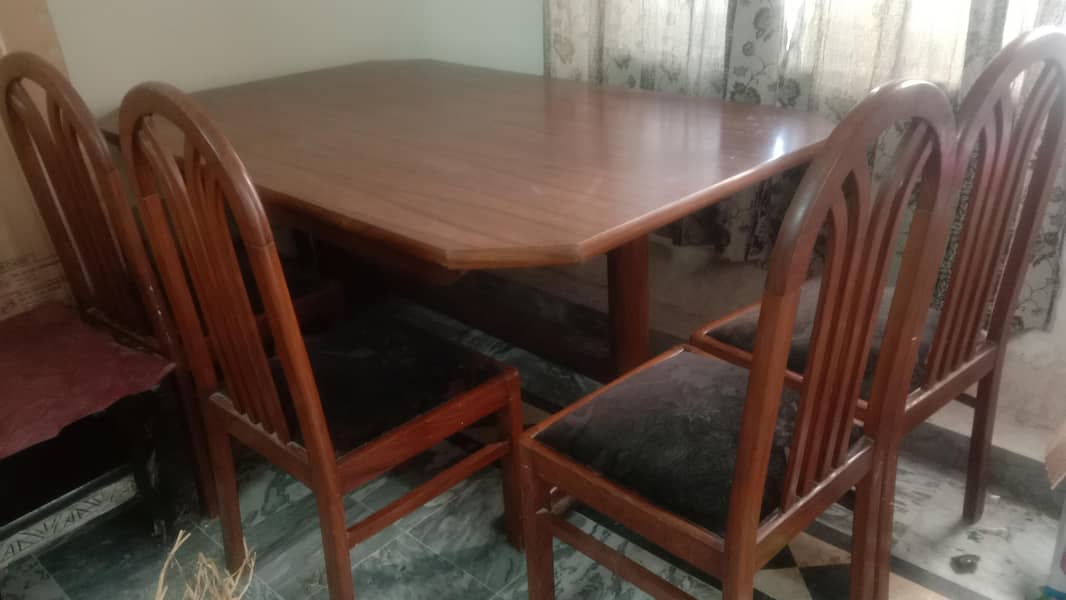 dining table with 6 chairs 1