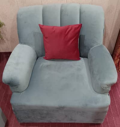 7 Seater Sofa Set for Sale – Good Condition – Rs. 55,000