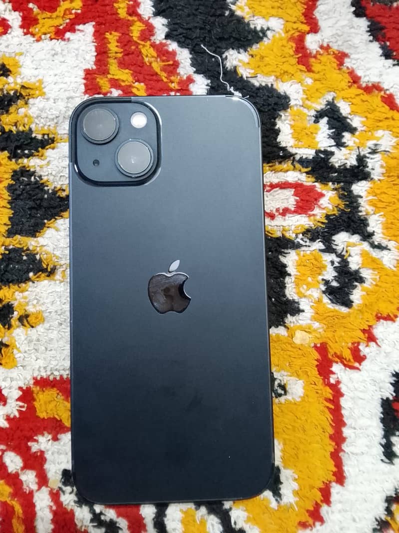 Apple iPhone 13 5
