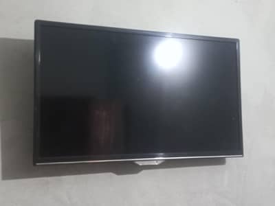 samsung LCD 32 inc 10/10 condition with Remote 03124220789