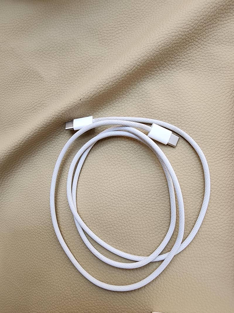 Apple iPhone 17 Pro Max 2