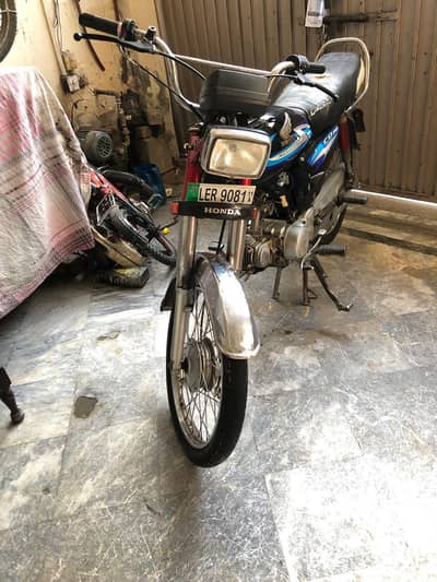 Honda CD 70 2011 model 0323/7230945