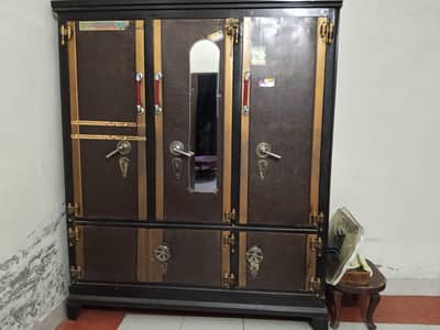 Heavy Duty 3-Door Steel Wardrobe / Cupboard with Mirror & Storage