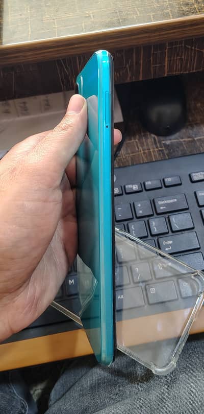 Infinix Hot 12