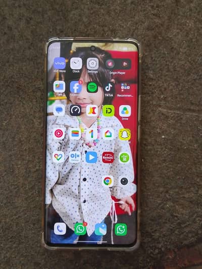 Vivo V40e