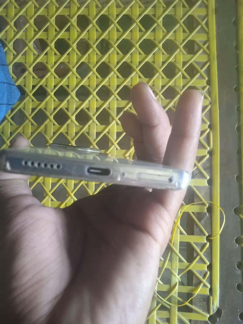 Tecno Spark 20 Pro Plus 2