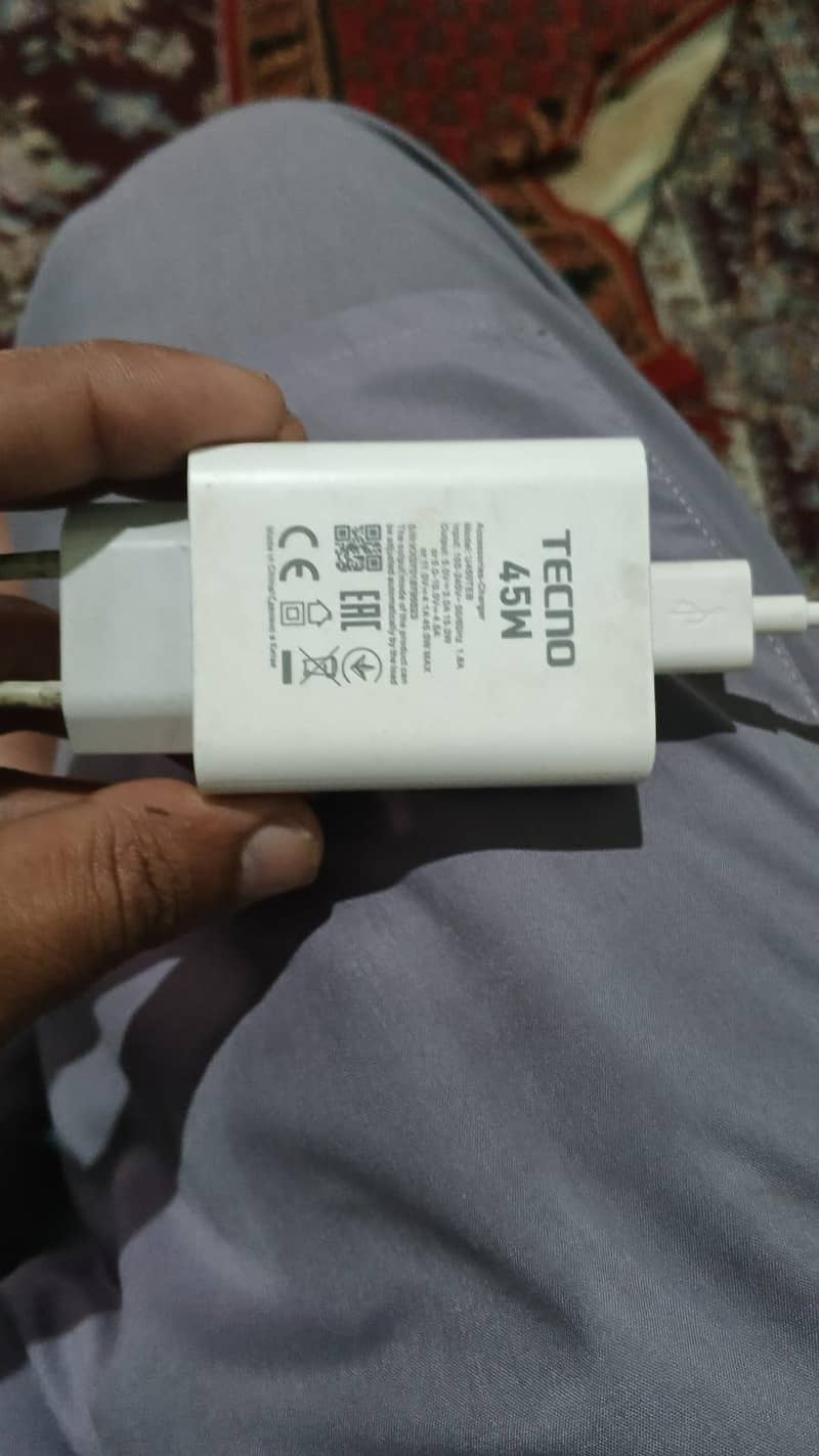 techno spark 40 pro 3