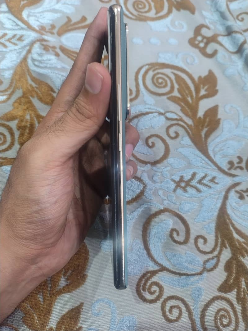 Infinix Zero 30 3